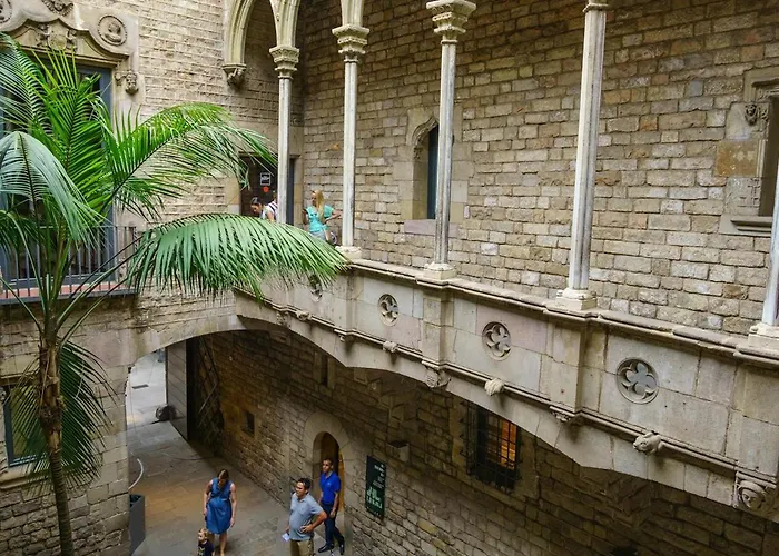 Center برشلونة
